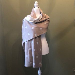 Banana Republic Reversible Knit Scarf/Shawl